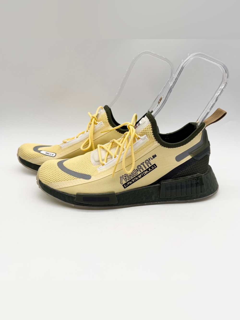 Adidas Men’s NMD R1 Spectoo “Star Wars Bossk” Yellow Athletic Shoes GX6792 9.5